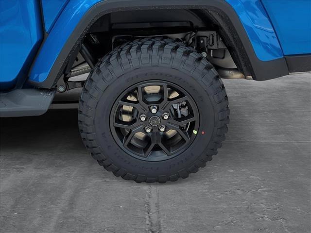 new 2025 Jeep Gladiator car, priced at $45,880