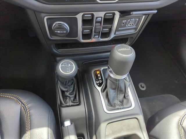 new 2025 Jeep Gladiator car, priced at $45,880