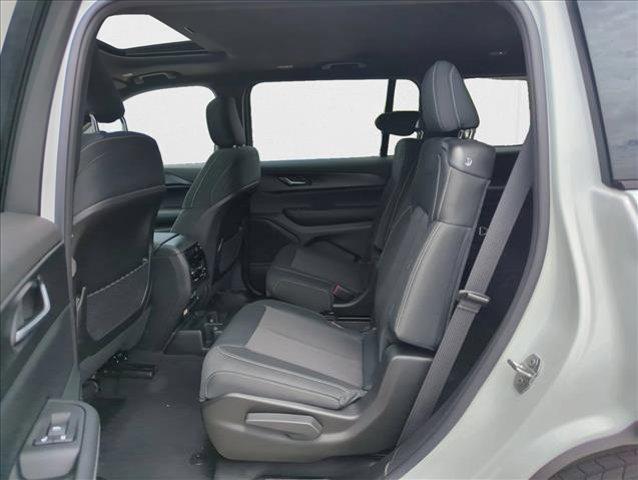 new 2025 Jeep Grand Cherokee L car, priced at $36,019