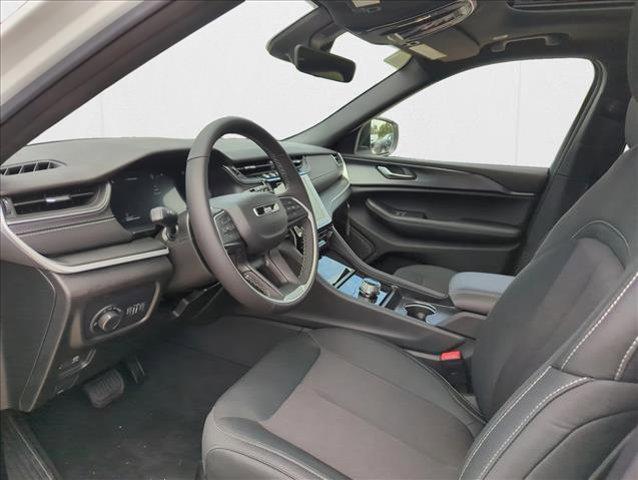 new 2025 Jeep Grand Cherokee L car, priced at $36,019