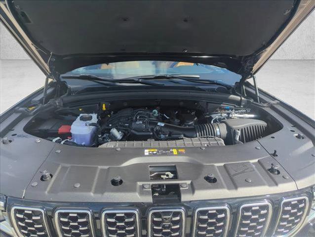 new 2025 Jeep Grand Cherokee L car, priced at $60,556