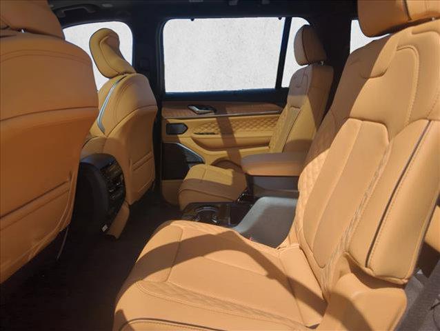 new 2025 Jeep Grand Cherokee L car, priced at $60,556