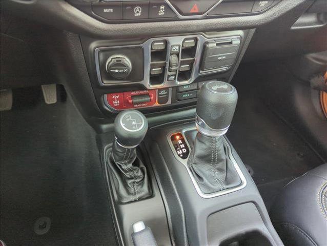 new 2025 Jeep Wrangler car, priced at $53,979