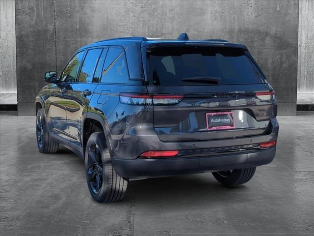 new 2025 Jeep Grand Cherokee car, priced at $41,454