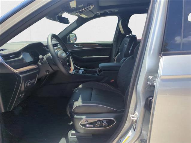 new 2025 Jeep Grand Cherokee car, priced at $56,148
