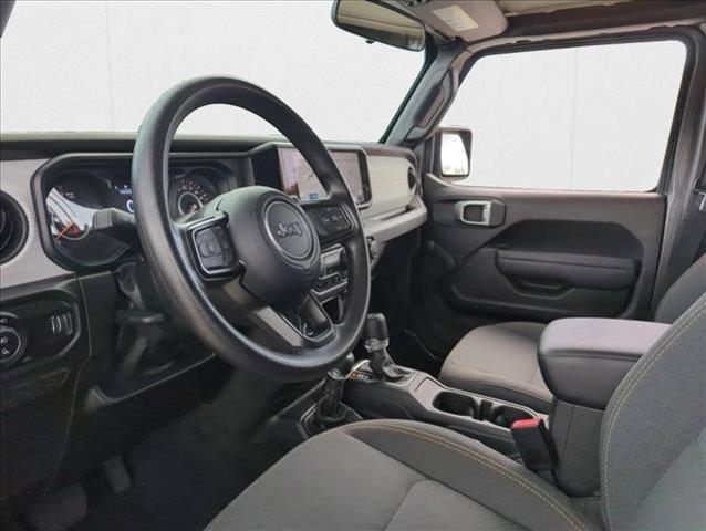 used 2024 Jeep Gladiator car, priced at $32,298