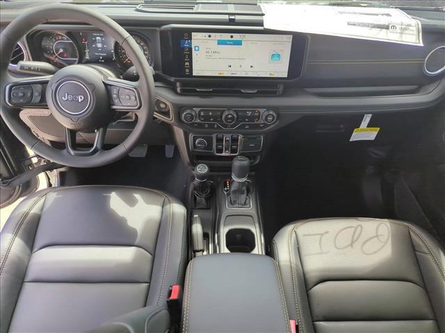 new 2025 Jeep Gladiator car, priced at $45,880