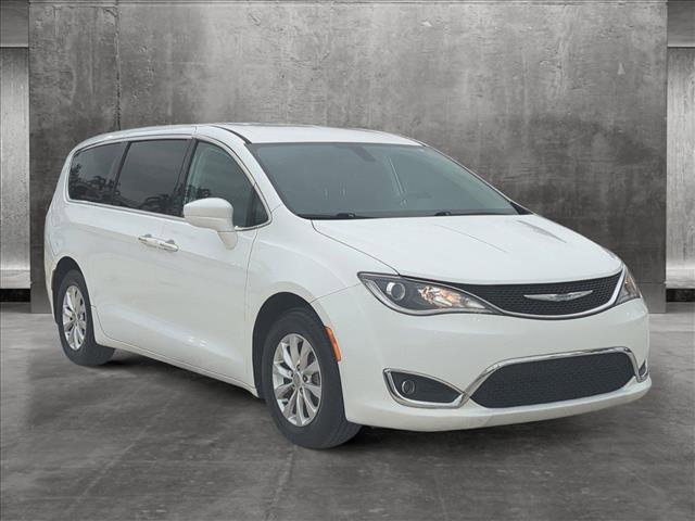 used 2018 Chrysler Pacifica car, priced at $14,647