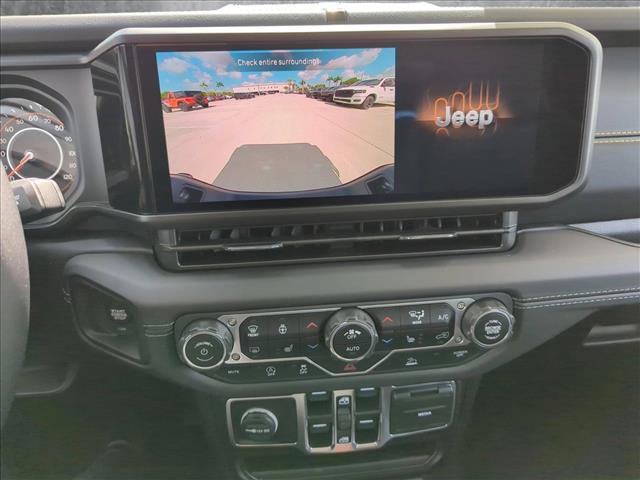 new 2025 Jeep Gladiator car, priced at $45,344