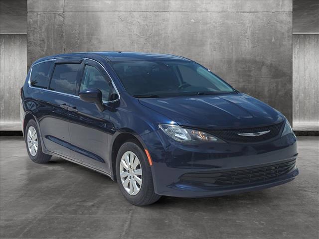 used 2018 Chrysler Pacifica car, priced at $16,549