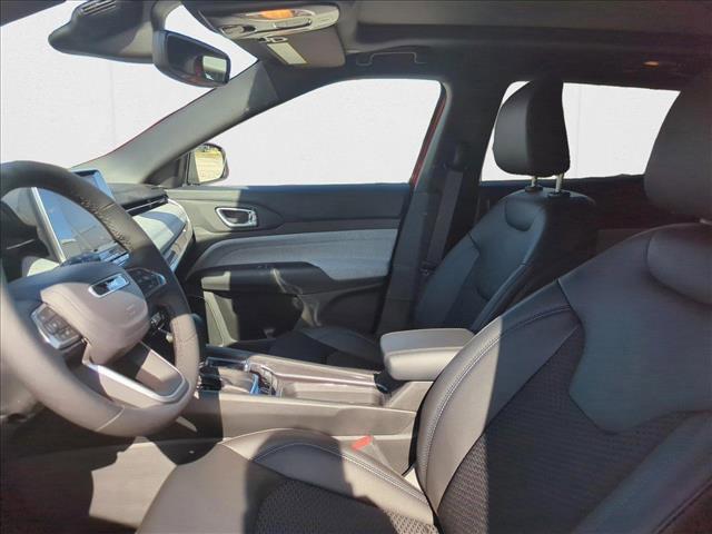 new 2025 Jeep Compass car, priced at $29,872