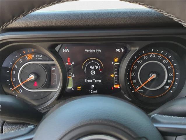 new 2025 Jeep Wrangler car, priced at $43,366