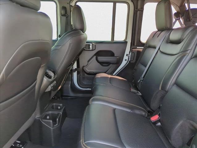 new 2025 Jeep Wrangler car, priced at $43,366