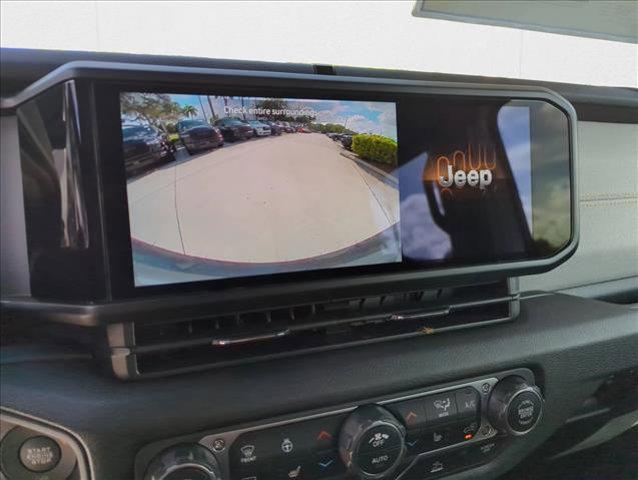 new 2025 Jeep Wrangler car, priced at $43,366