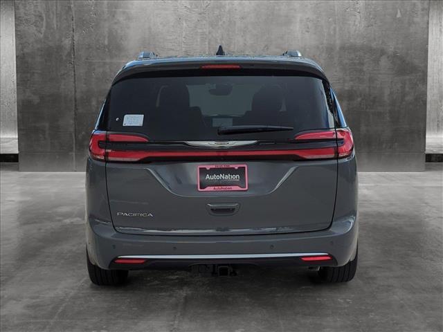 new 2025 Chrysler Pacifica car, priced at $53,378