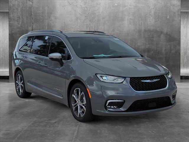 new 2025 Chrysler Pacifica car, priced at $53,378