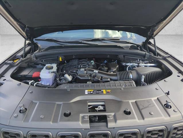 new 2025 Jeep Grand Cherokee car, priced at $47,735