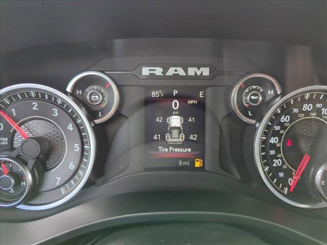 new 2025 Ram 1500 car, priced at $43,015