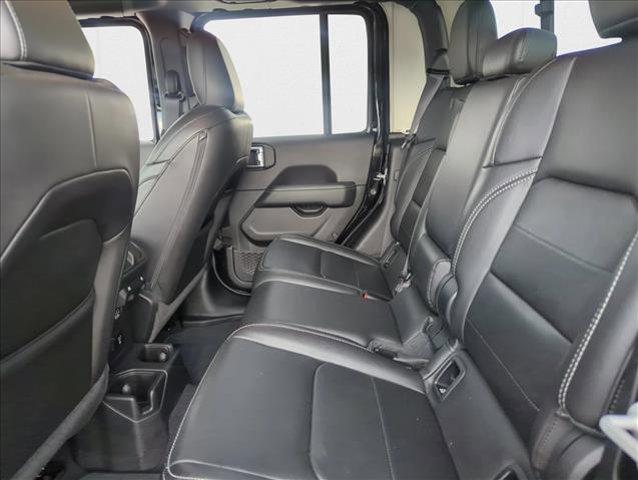 used 2022 Jeep Gladiator car, priced at $31,208