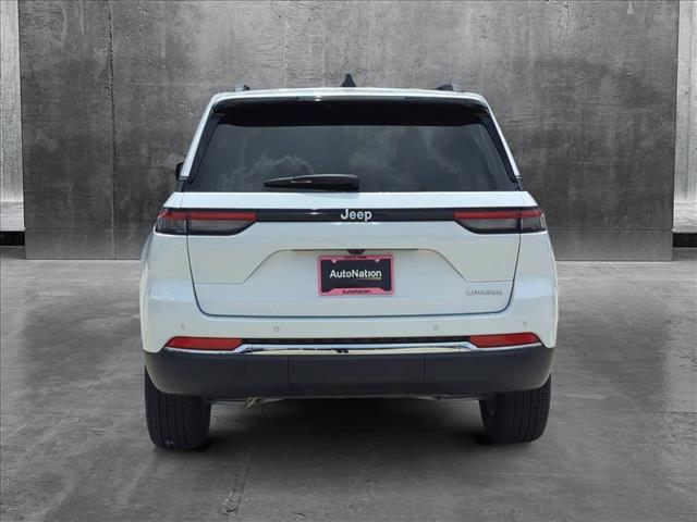 new 2025 Jeep Grand Cherokee car, priced at $34,419