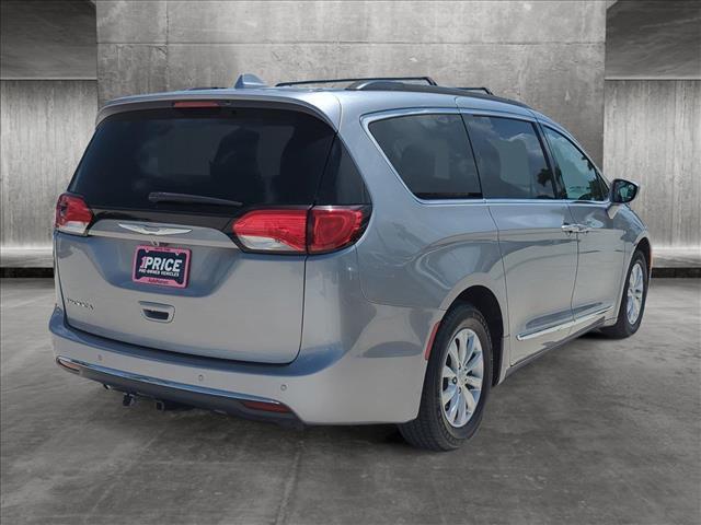 used 2017 Chrysler Pacifica car, priced at $15,695