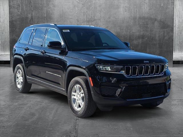 new 2025 Jeep Grand Cherokee car, priced at $36,696