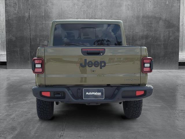 new 2025 Jeep Gladiator car, priced at $45,566