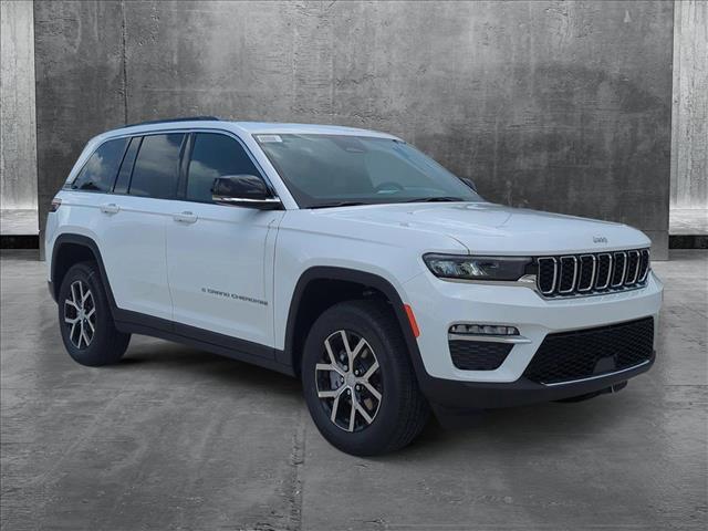 new 2025 Jeep Grand Cherokee car, priced at $40,759