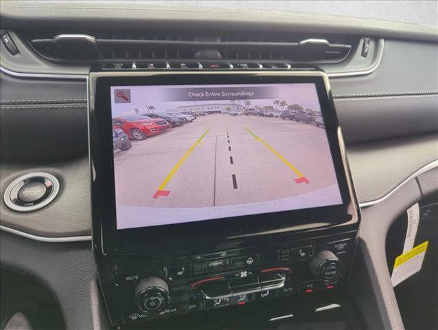 new 2025 Jeep Grand Cherokee car, priced at $35,871