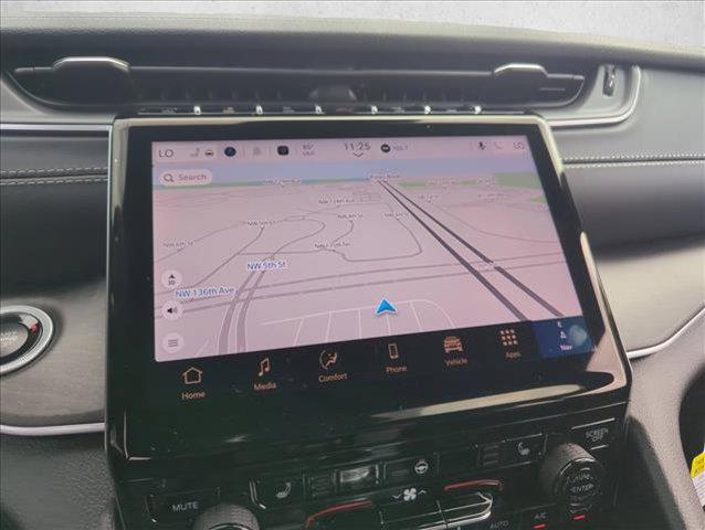 new 2025 Jeep Grand Cherokee car, priced at $35,871