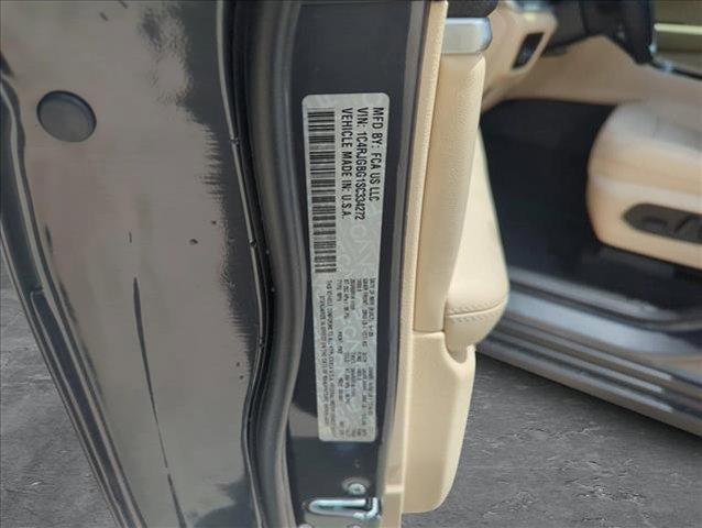 new 2025 Jeep Grand Cherokee car, priced at $42,532