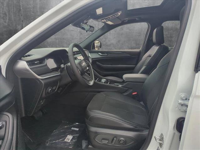 new 2025 Jeep Grand Cherokee L car, priced at $42,693