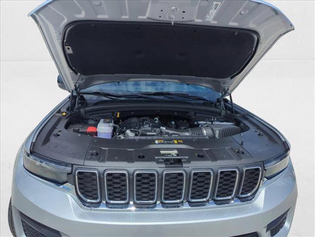 new 2025 Jeep Grand Cherokee car, priced at $35,071