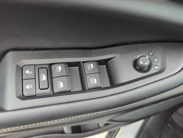 new 2025 Jeep Grand Cherokee car, priced at $37,303