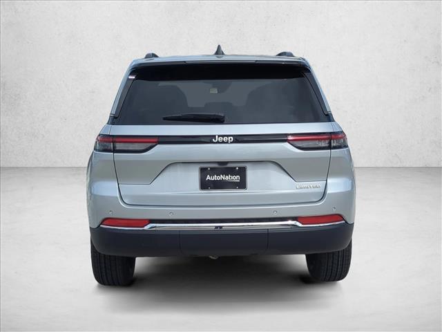 new 2025 Jeep Grand Cherokee car, priced at $37,303