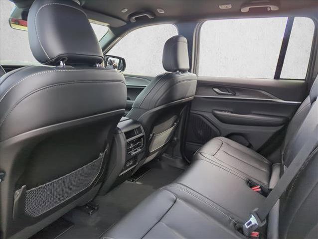 new 2025 Jeep Grand Cherokee car, priced at $37,303