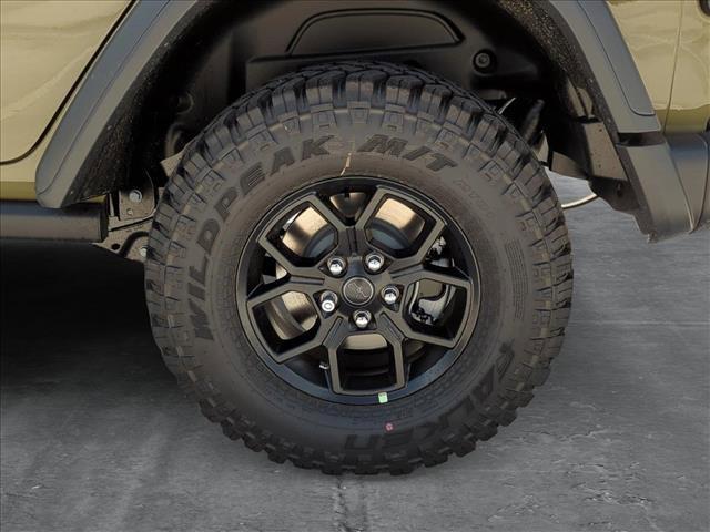 new 2025 Jeep Wrangler car, priced at $48,915