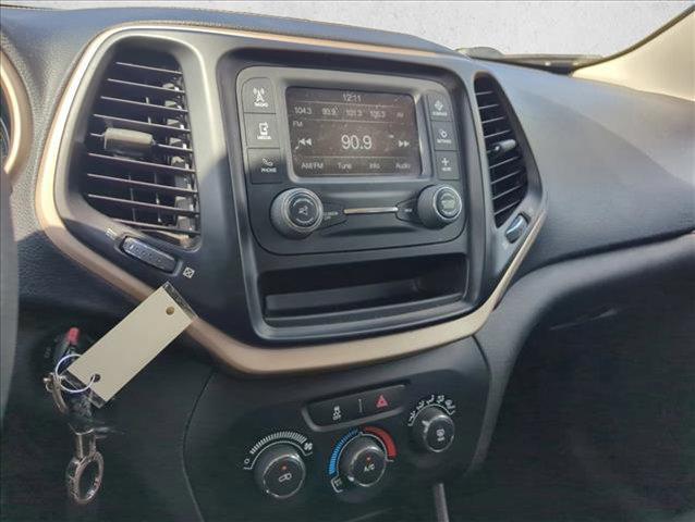 used 2015 Jeep Cherokee car, priced at $9,991