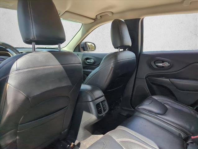 used 2015 Jeep Cherokee car, priced at $9,991