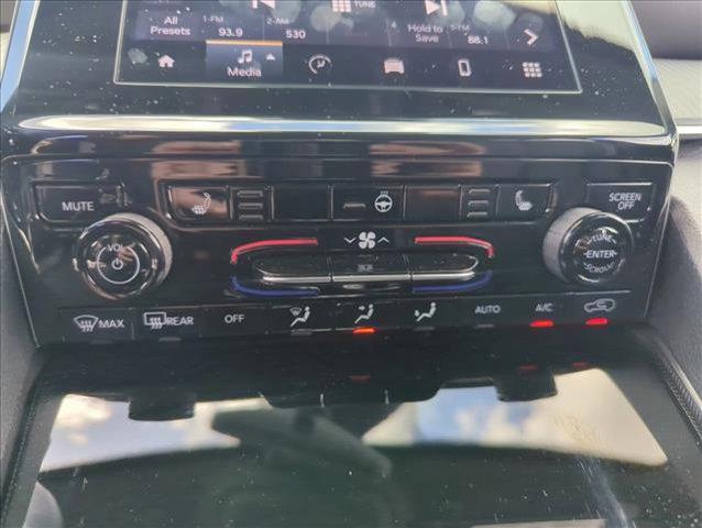 used 2024 Jeep Grand Cherokee L car, priced at $32,991