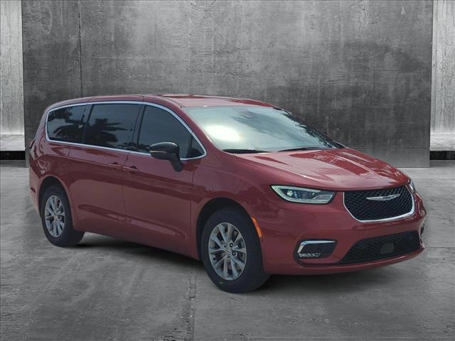 new 2025 Chrysler Pacifica car, priced at $44,342