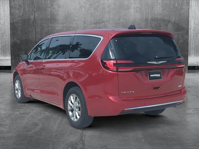 new 2025 Chrysler Pacifica car, priced at $44,342