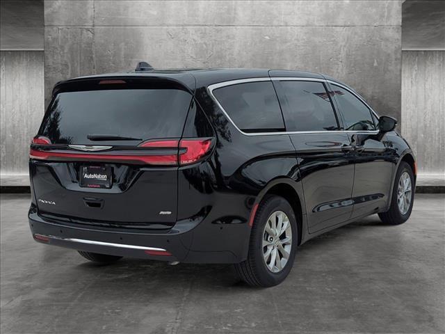 new 2025 Chrysler Pacifica car, priced at $44,046