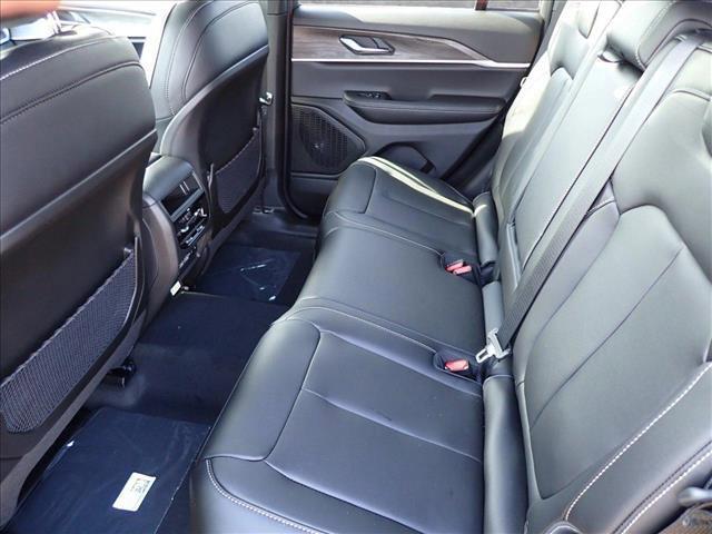 new 2025 Jeep Grand Cherokee car, priced at $51,034