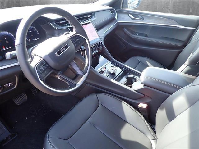 new 2025 Jeep Grand Cherokee car, priced at $51,034