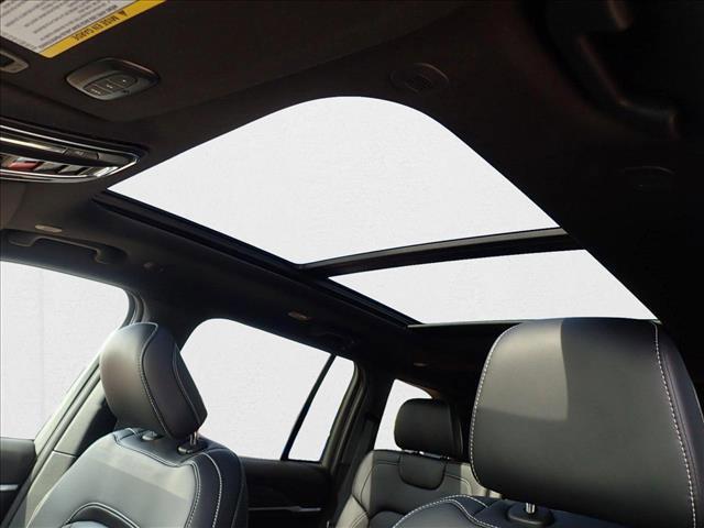 new 2025 Jeep Grand Cherokee car, priced at $51,284