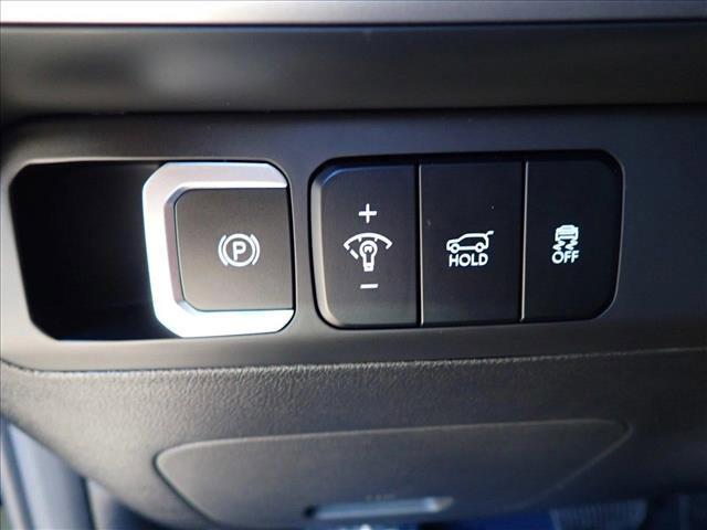 used 2024 Hyundai Santa Fe car, priced at $39,285