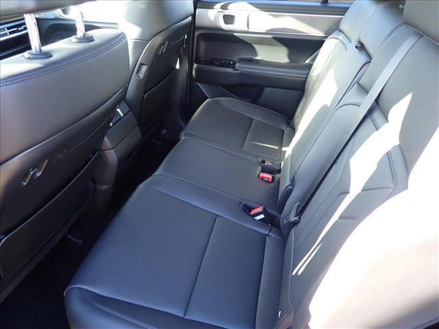 used 2024 Hyundai Santa Fe car, priced at $39,285