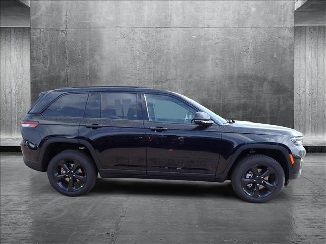 new 2025 Jeep Grand Cherokee car, priced at $52,534