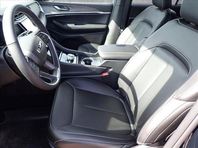 new 2025 Jeep Grand Cherokee car, priced at $52,534
